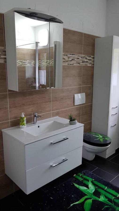 Apartament Waldhufenidyll Koenigswalde Im Erzgebirge Konigswalde Zewnętrze zdjęcie
